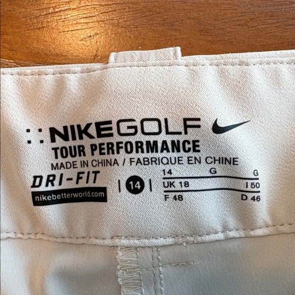 NIKE GOLF Tour Performance Dry-Fit Beige Cropped Pants Women’s Size 14 - Picture 3 of 16
